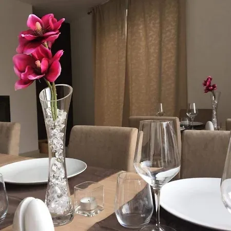 In With Terrace, Air Conditioning, Wifi 4323-4 * Vodice