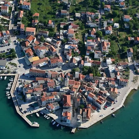 In With Terrace, Air Conditioning, Wifi 4323-4 Vodice