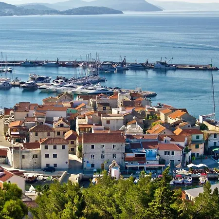 In With Terrace, Air Conditioning, Wifi 4323-4 Apartman *