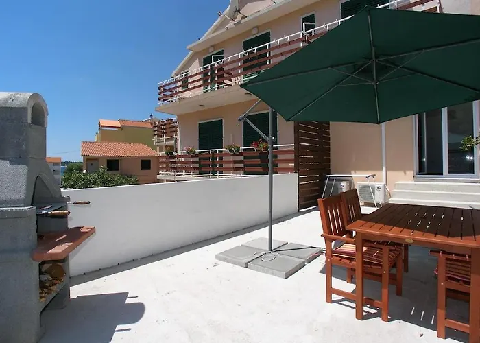 In With Terrace, Air Conditioning, Wifi 4323-4 *