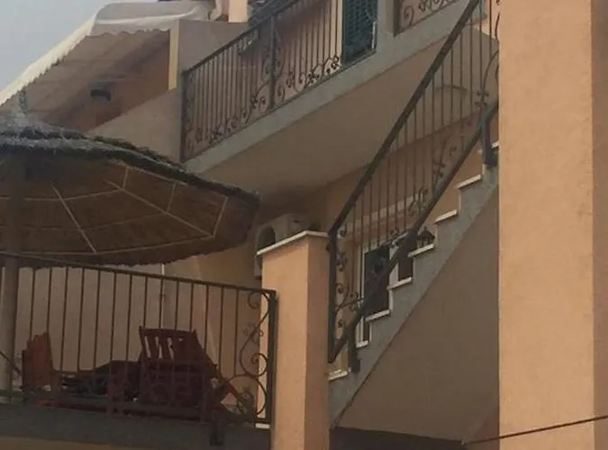 Апартаменты In With Terrace, Air Conditioning, Wifi 4323-4