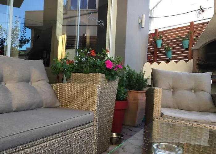 In With Terrace, Air Conditioning, Wifi 4323-4 Апартаменты